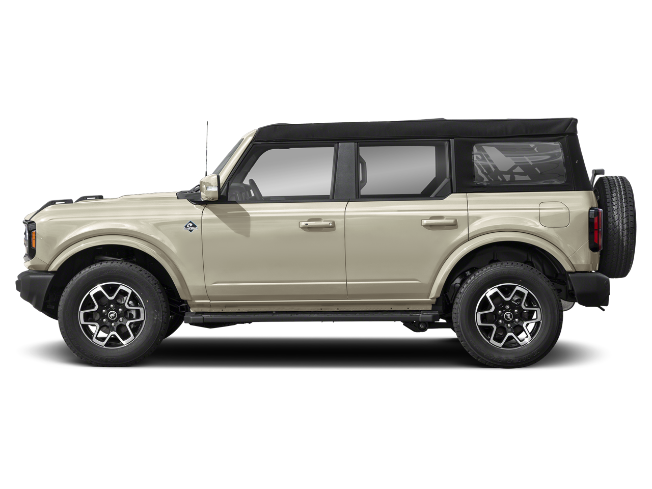 2025 Ford Bronco Outer Banks photo 3