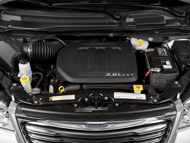 2014 Chrysler Town and Country Touring