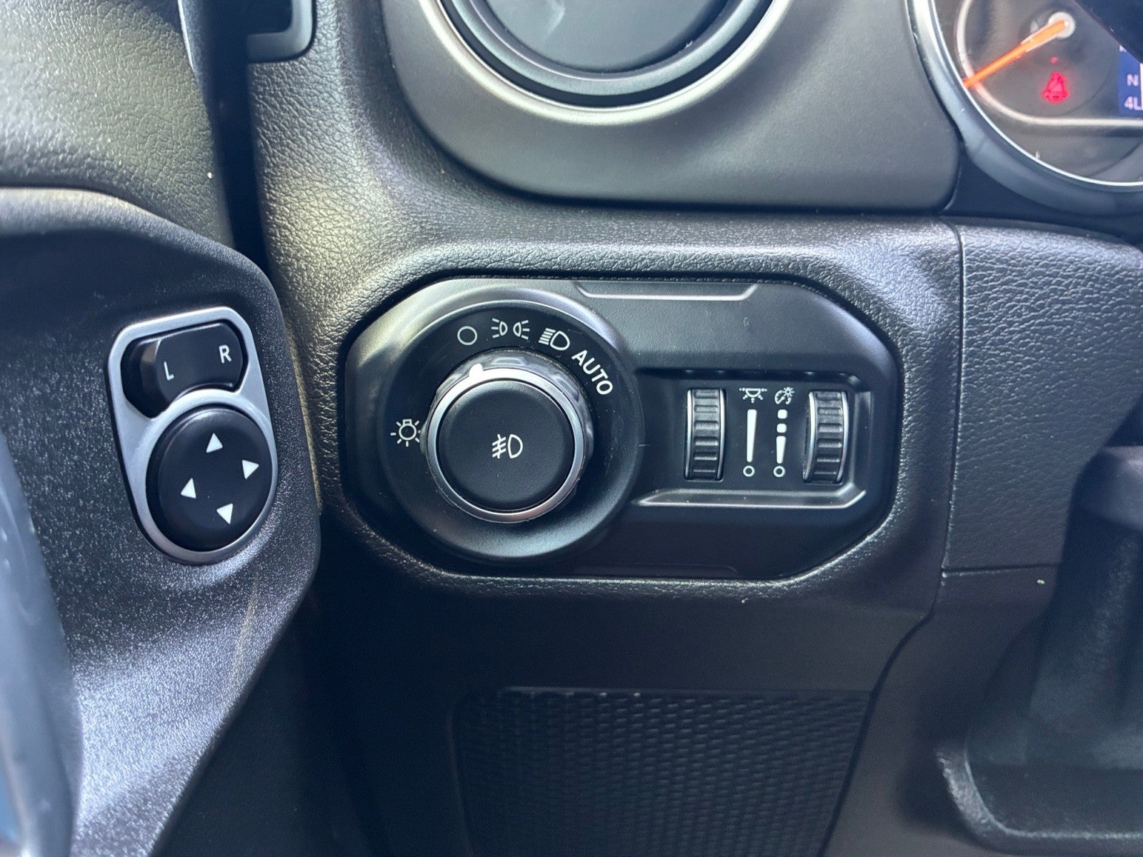 2019 Jeep Wrangler Sport S