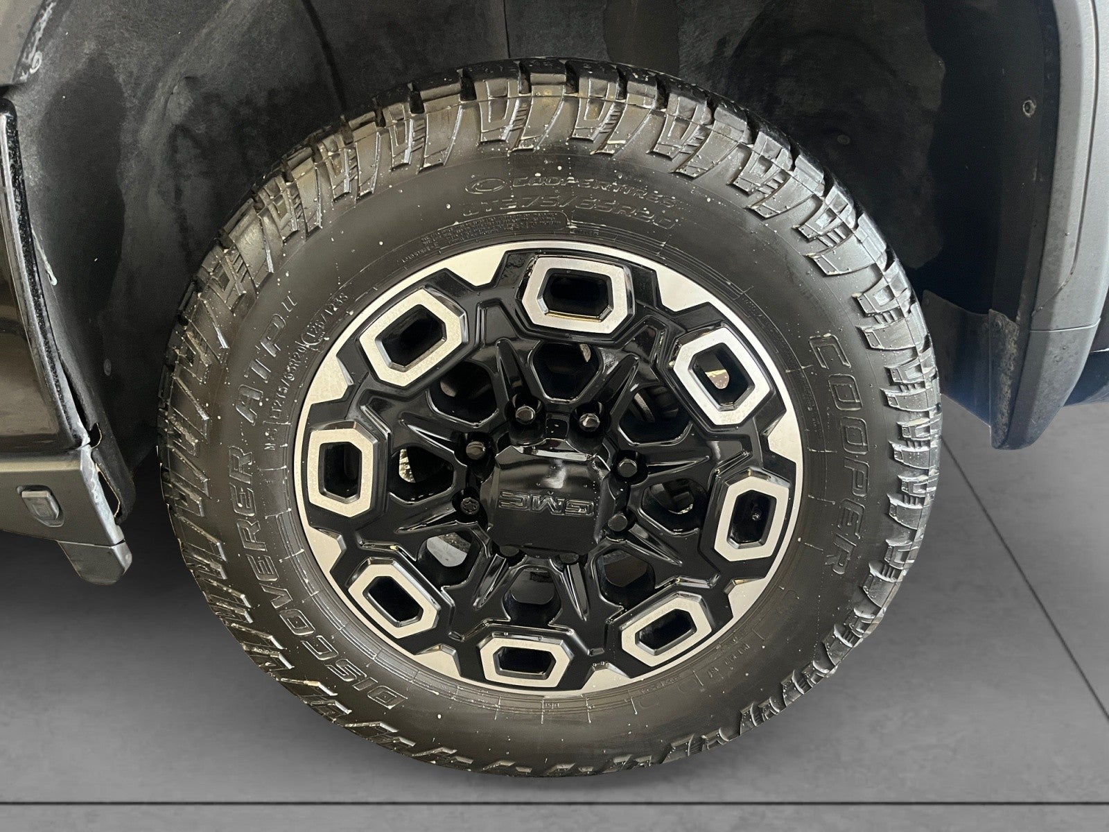 2023 GMC Sierra 2500HD AT4