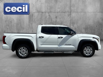 2022 Toyota Tundra 4WD SR5