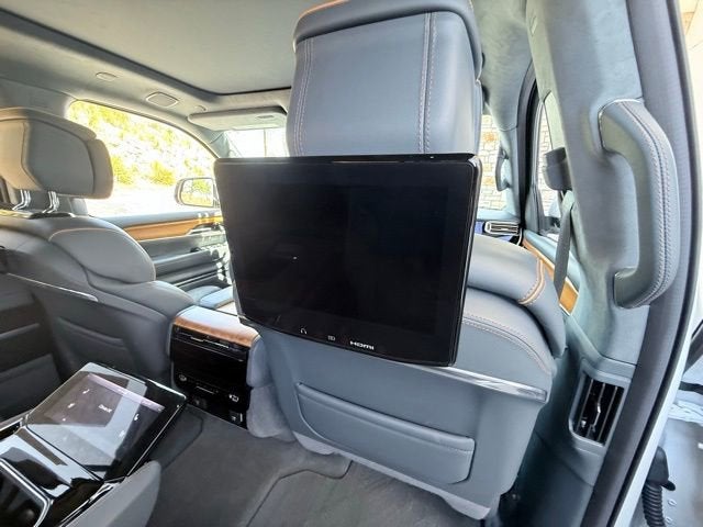 2022 Jeep Grand Wagoneer Series III 4x4