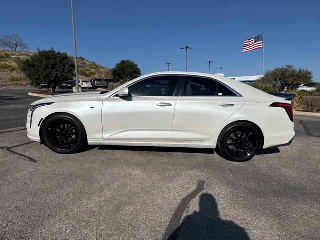 2021 Cadillac CT4 Luxury