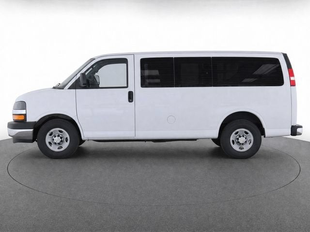 2013 Chevrolet Express Passenger 2500 LT