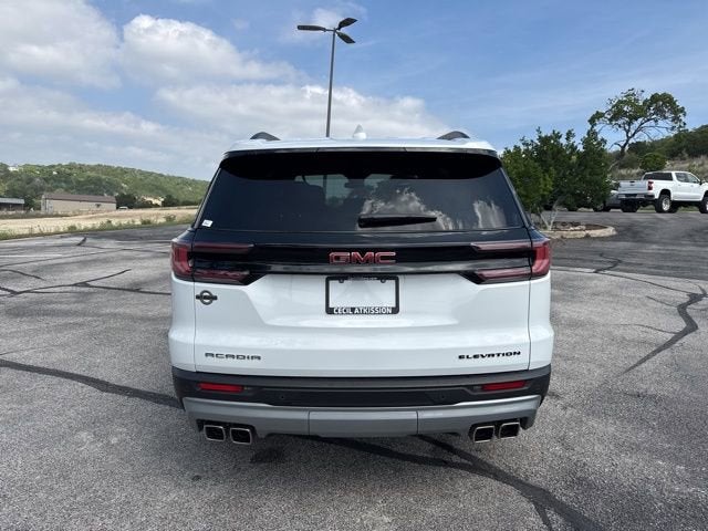 2025 GMC Acadia Elevation