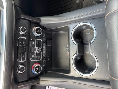 2022 GMC Yukon XL AT4