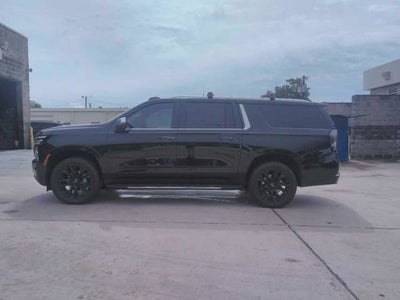 2025 Chevrolet Suburban Premier