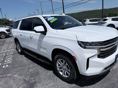 2024 Chevrolet Suburban LT