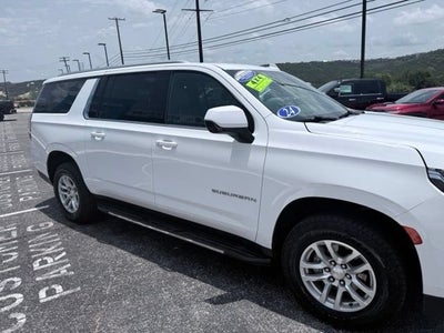 2024 Chevrolet Suburban LT
