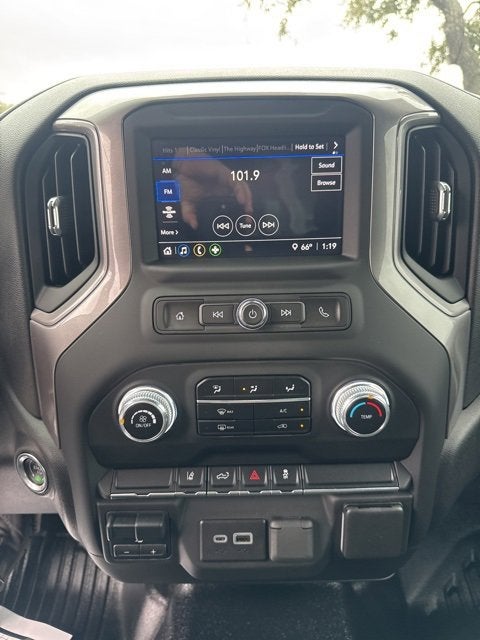 2024 GMC Sierra 2500 HD Pro