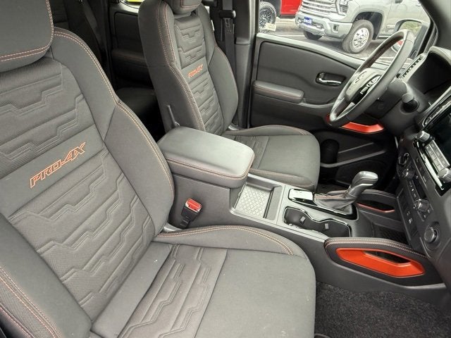 2024 Nissan Frontier PRO-4X