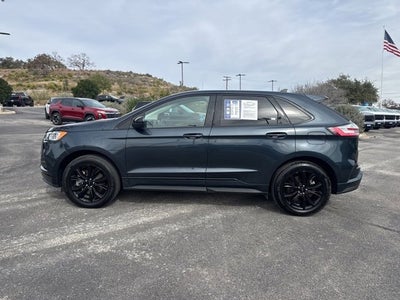 2023 Ford Edge SE