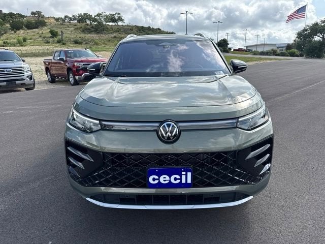 2026 Volkswagen Tiguan SEL R-Line Turbo