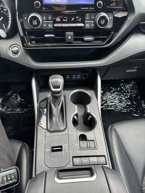 2022 Toyota Highlander XSE