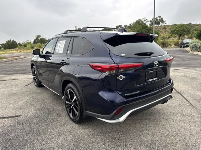 2022 Toyota Highlander XSE
