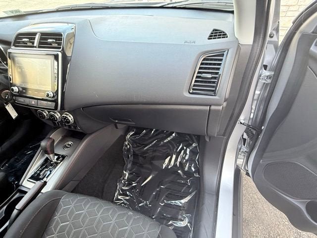 2025 Mitsubishi Outlander Sport S