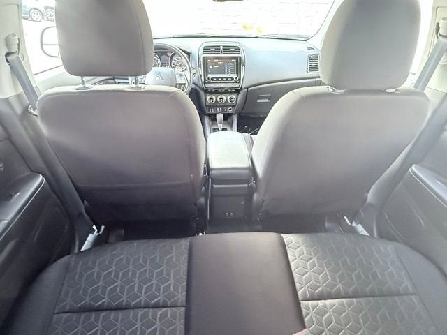 2025 Mitsubishi Outlander Sport S