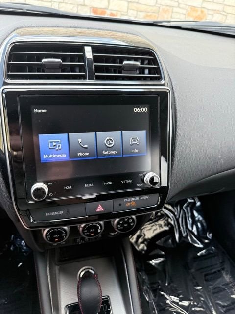 2025 Mitsubishi Outlander Sport S