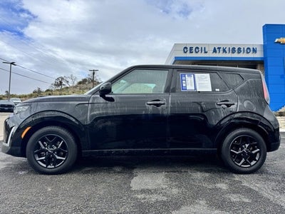 2023 Kia Soul LX