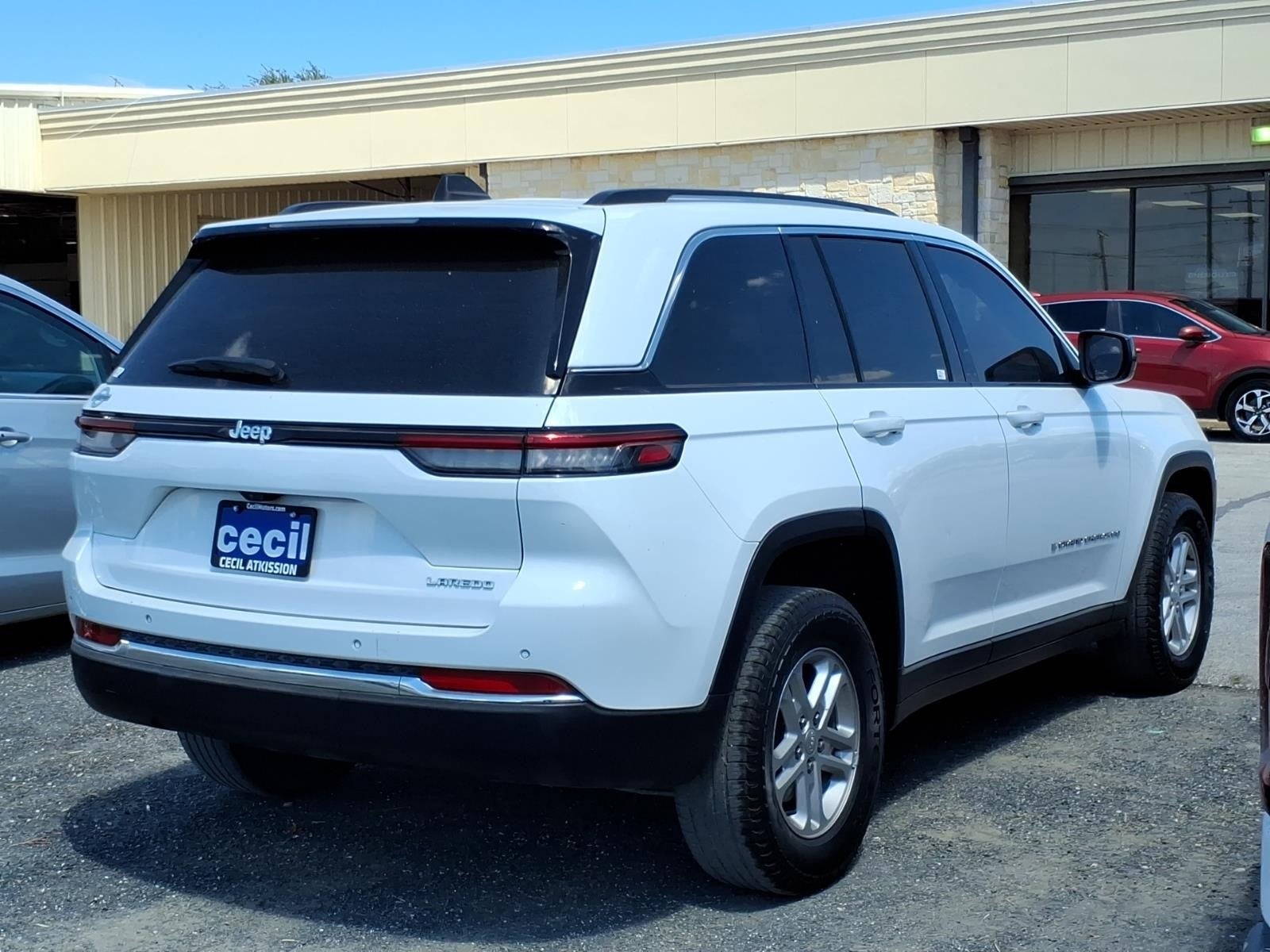 2023 Jeep Grand Cherokee Laredo