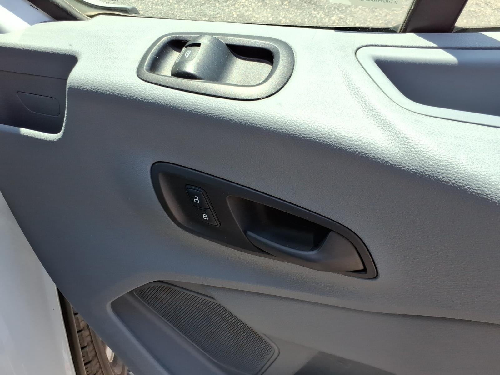 2019 Ford Transit Van T-250 148" EL Hi Rf 9000 GVWR Sliding RH Dr