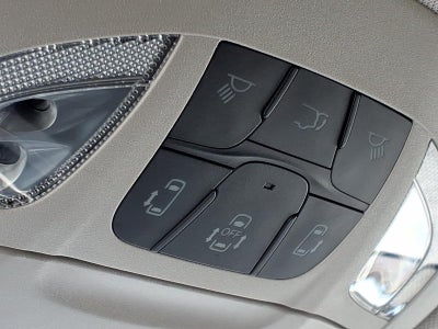 2023 Chrysler Voyager (fleet-only) LX