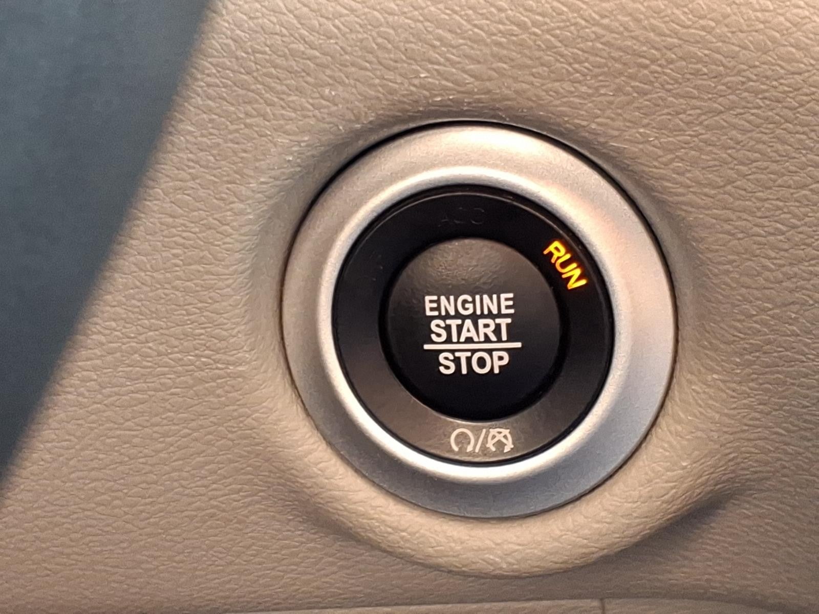 2023 Chrysler Voyager (fleet-only) LX