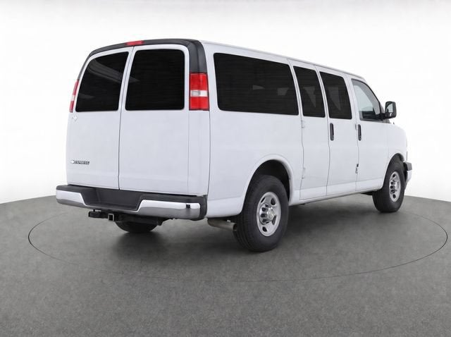 2013 Chevrolet Express Passenger 2500 LT