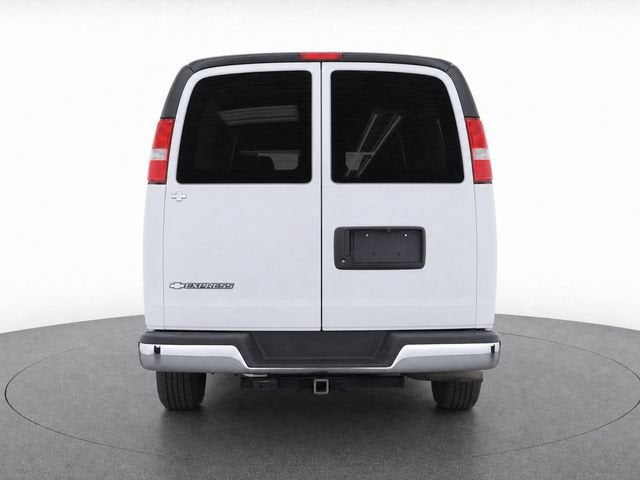 2013 Chevrolet Express Passenger 2500 LT