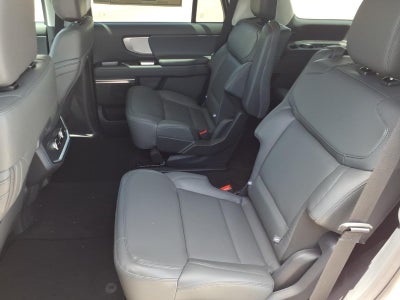 2026 Ford Expedition Active