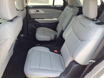 2026 Ford Explorer Active w/100A Pkg