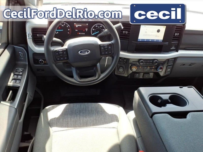 2026 Ford Super Duty XLT