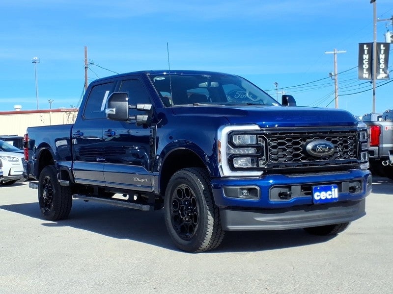 2026 Ford Super Duty LARIAT