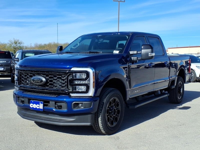 2026 Ford Super Duty LARIAT