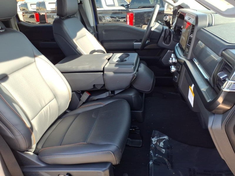 2026 Ford Super Duty LARIAT