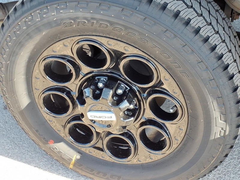 2026 Ford Super Duty LARIAT