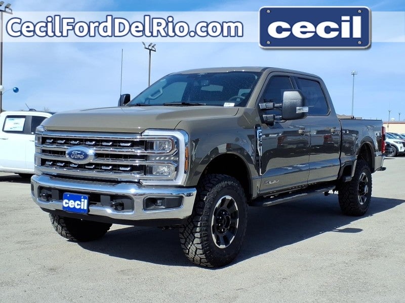 2026 Ford Super Duty XLT