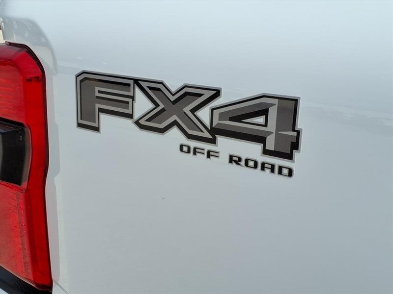 2026 Ford Super Duty XLT