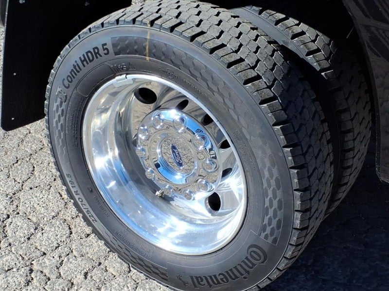 2026 Ford Super Duty XLT