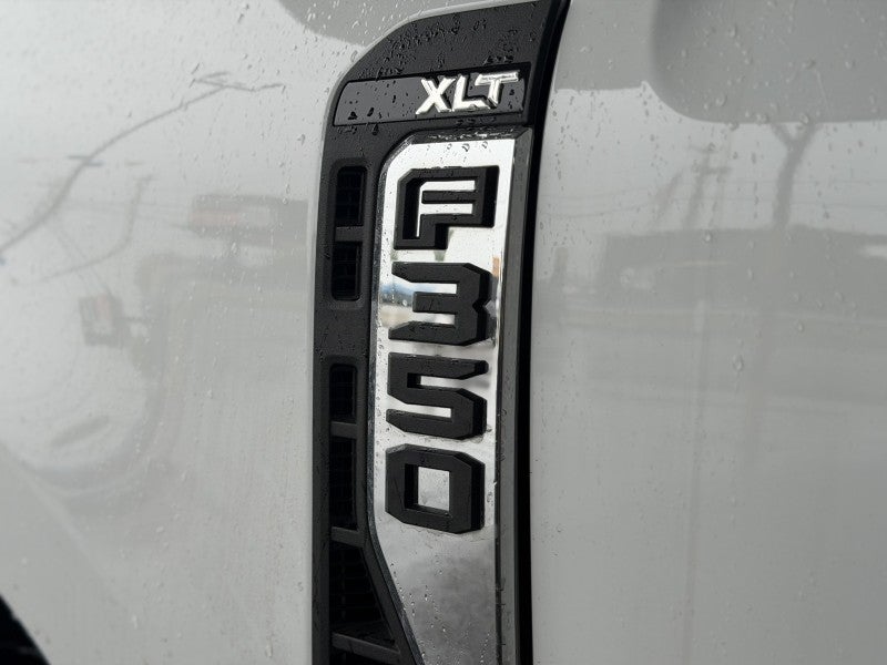 2024 Ford Super Duty F-350 SRW XL