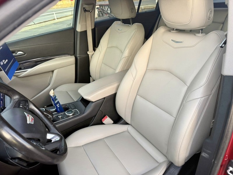 2019 Cadillac XT4 FWD Luxury