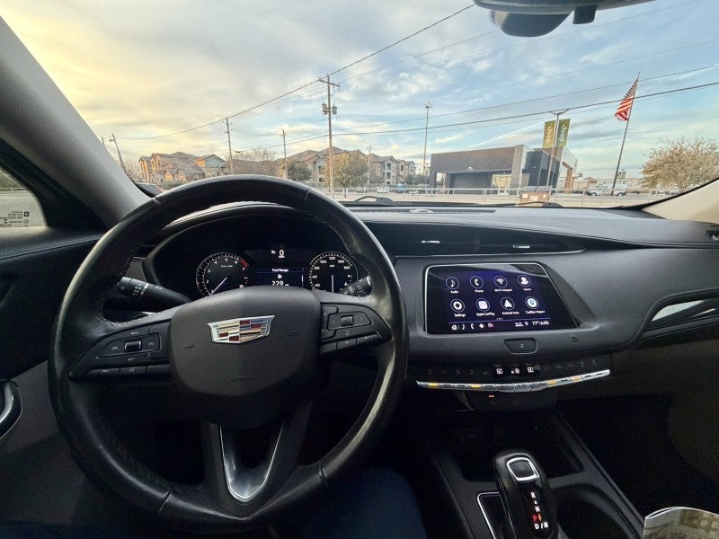 2019 Cadillac XT4 FWD Luxury