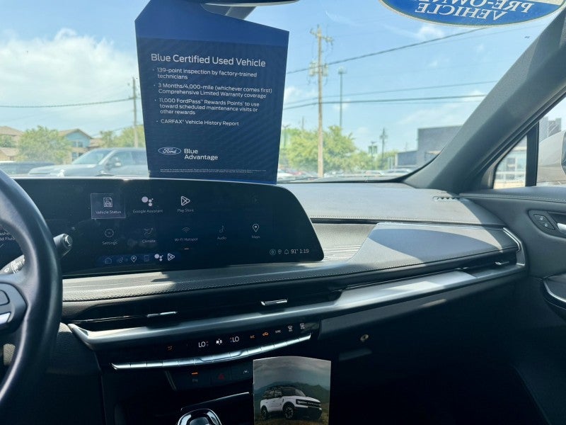 2024 Cadillac XT4 FWD Premium Luxury
