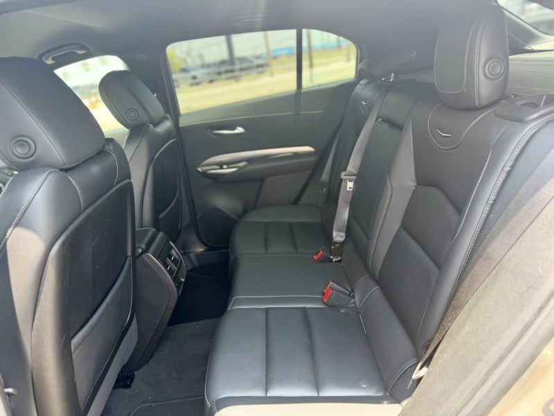2024 Cadillac XT4 FWD Premium Luxury