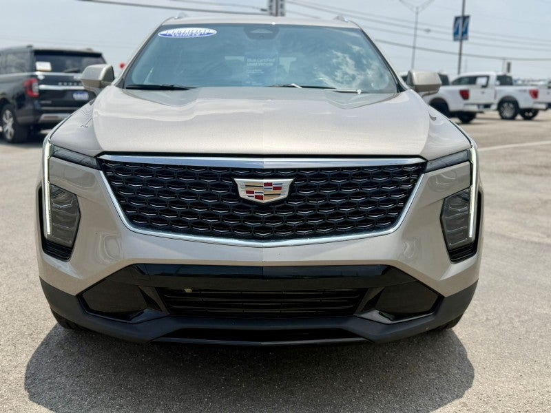 2024 Cadillac XT4 FWD Premium Luxury