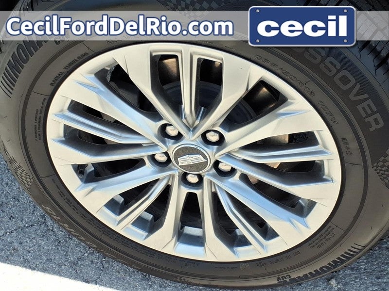 2024 Cadillac XT4 FWD Premium Luxury