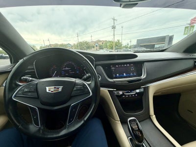 2017 Cadillac XT5 Luxury FWD