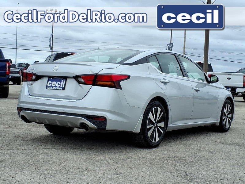 2022 Nissan Altima 2.5 SL