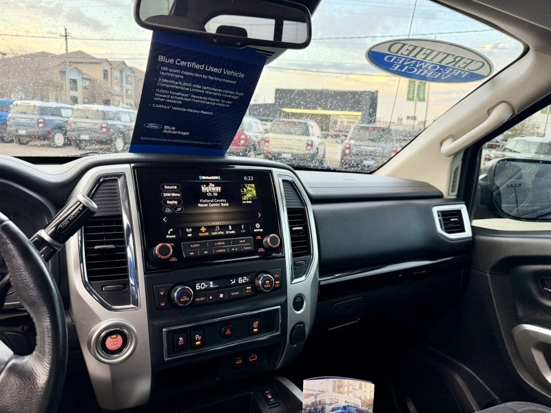 2021 Nissan Titan SV