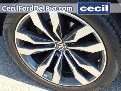 2023 Volkswagen Atlas Cross Sport 3.6L V6 SEL Premium R-Line